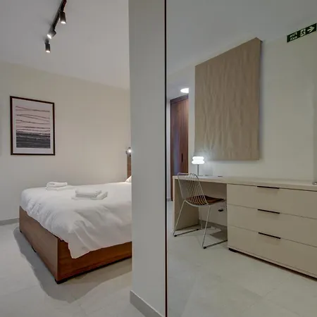 アパート Juliet Residence, 2 , Your Away From In By Sf Homes