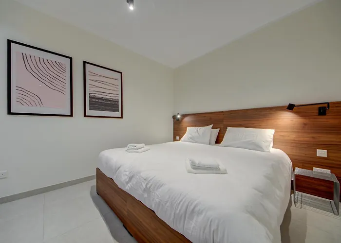 Juliet Residence, 2 , Your Away From In By Sf Homes Gzira